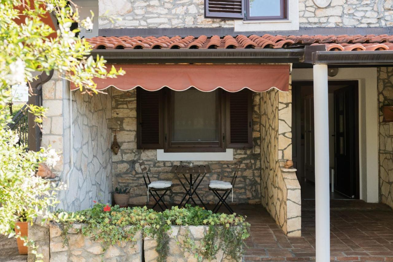 Apartmani Mirjana أوماغ المظهر الخارجي الصورة